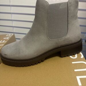 Stylish Gray Ankle Boots